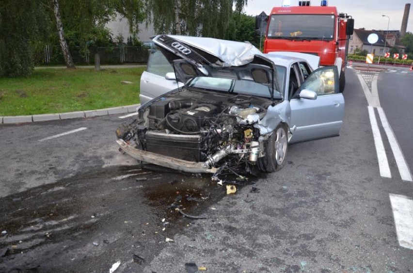 Wypadek w Chodzieży: Ciężko ranna młoda kobieta [FOTO]