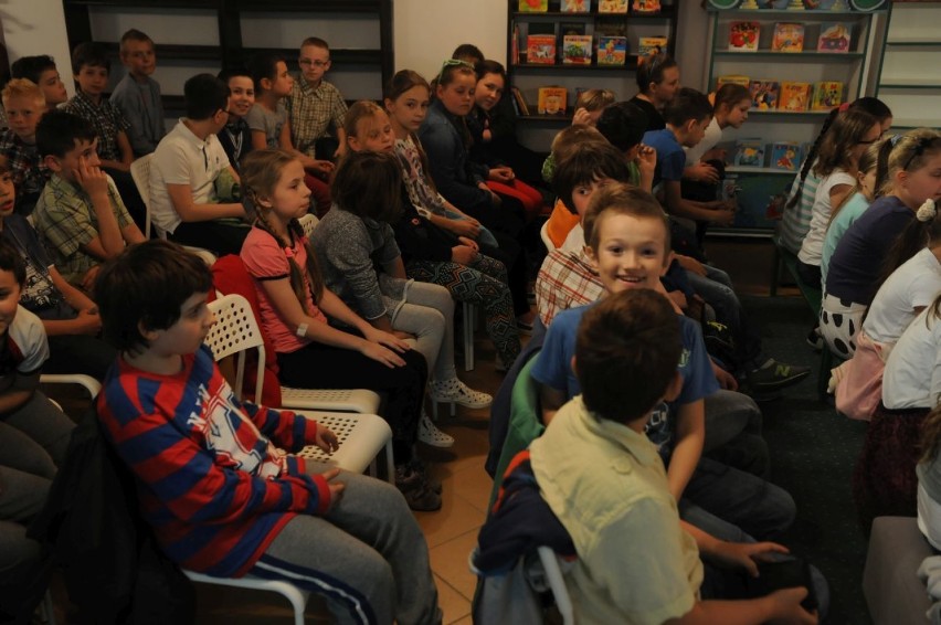 Śrem: spotkanie z pisarką Wiolettą Piasecką w bibliotece...