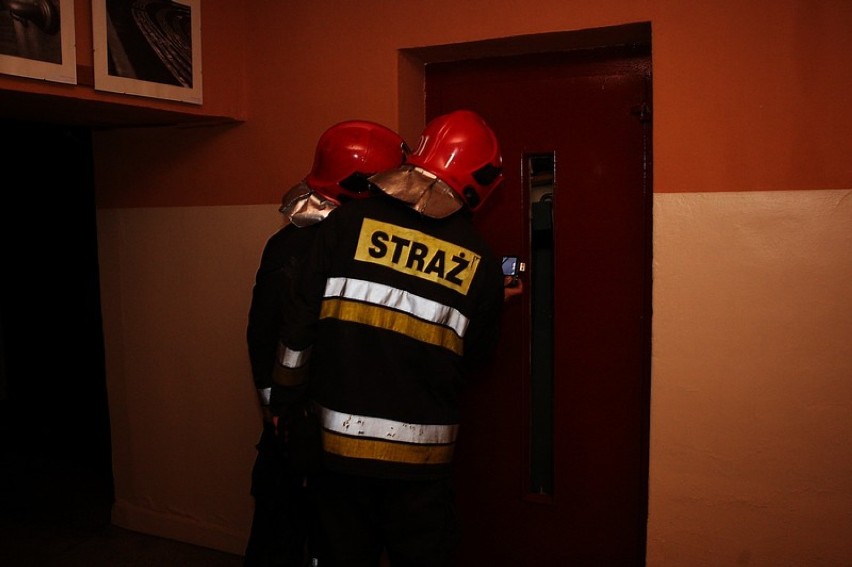 Wypadek podczas remontu w budynku ZUT-u. Spadła winda z pracownikami