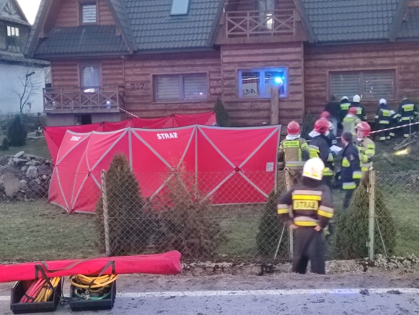 Podhale. Wypadek przy pracach ziemnych. Dwie osoby zostały przysypane  