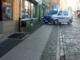 Napad na kantor w Brzegu. Bandyci pobili i okradli właściciela. Trwa policyjna obława