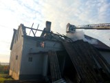 Jastrzębie: pożar domu w Bziu. Spłonął budynek jednorodzinny przy ul. Niepodległości [ZDJĘCIA]