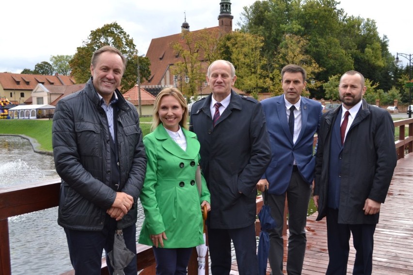 Otwarcie parku i festyn dla dzieci przy kościele ponorbertańskim