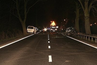 Świerklaniec: Dziewięć osób zostało rannych w wypadku samochodowym