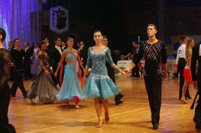 Turniej tańca w Legnicy (ZDJECIA)