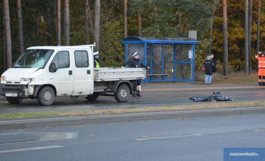 Czarna środa na drogach we Włocławku. Jedna osoba zginęła, dwie ranne [podsumowanie, zdjęcia, wideo]