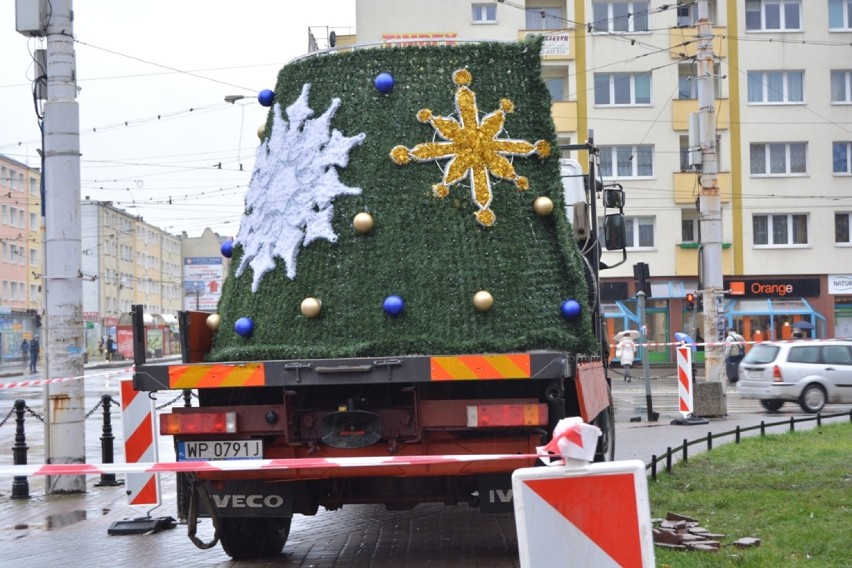 Świąteczne ozdoby w mieście [ZDJĘCIA]