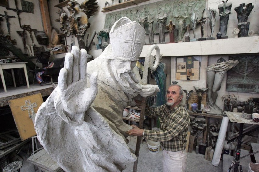 Mikołów: Rzeźba św. Wojciecha na rynku? Ostatecznej decyzji nadal nie ma
