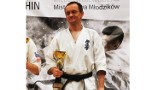 Policjant z Chrzanowa zdobywa medale w zawodach karate kyokushin