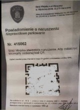 Mandat za złe parkowanie i do tego ze zniżką. Straż miejska przestrzega przed oszustami, którzy znów posługują się kodami QR