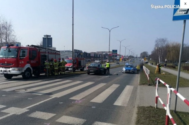 Dwoje nastolatków zostało potrąconych na przejściu dla pieszych na Alei Zjednoczonej Europy