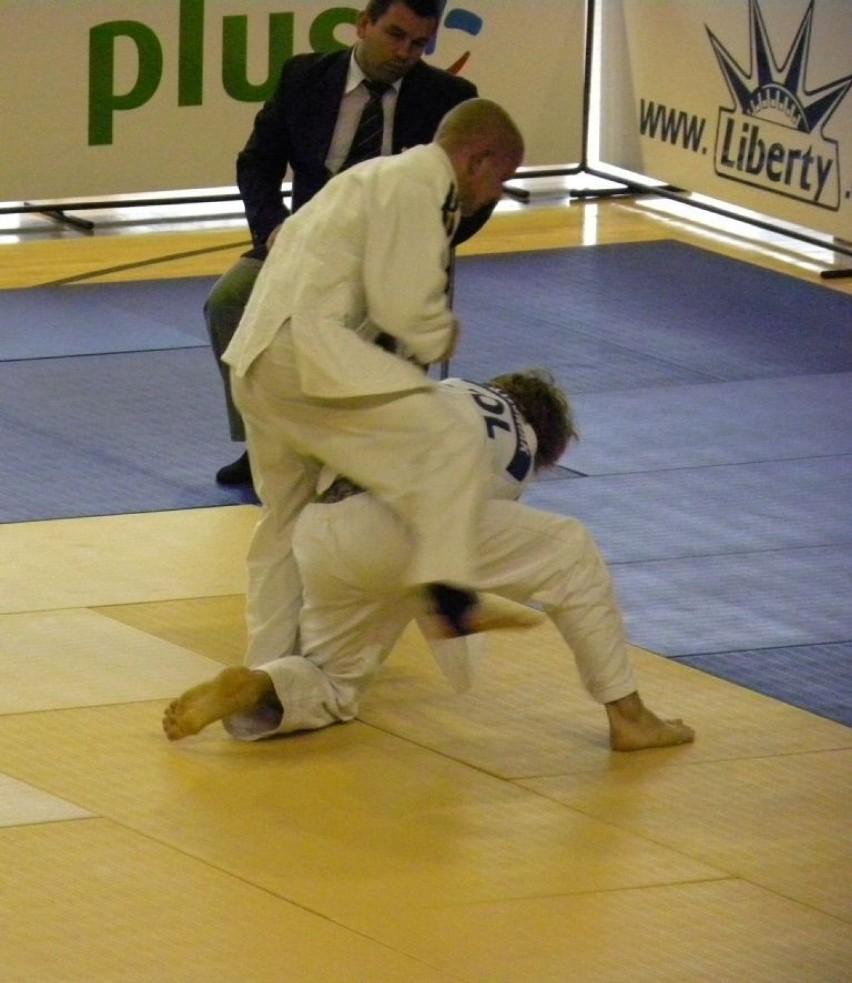 W kat. 60 kg - Czybulka Peter - Judo-Club 90 Frankfurt...
