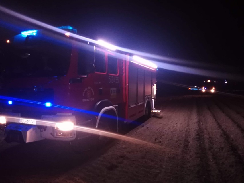 Nocny pożar w Bierutowie. Budynek spłonął doszczętnie 