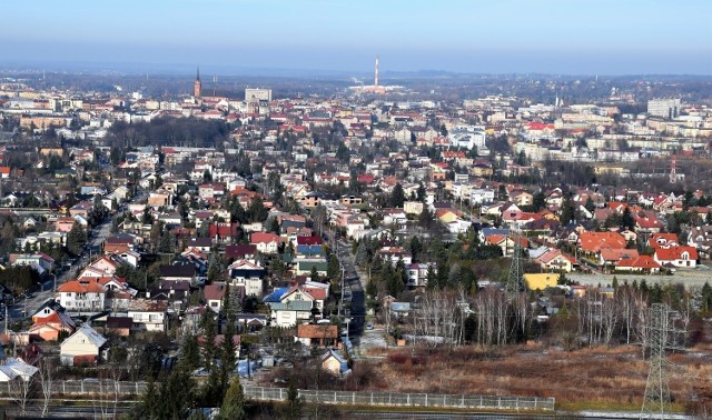 Czy regiony tarnowski, nowosądecki i nowotarski oddzielą się od reszty województwa i będą się starały o pieniądze unijne w ramach programy Polski Wschodniej? Takie propozycje przedstawi Izba Przemysłowo Handlowa w Tarnowie.