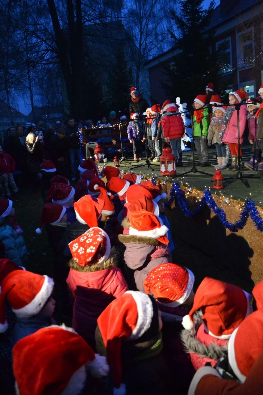 Malbork. Przedszkola wystawiają jasełka dla rodziców [ZDJĘCIA]