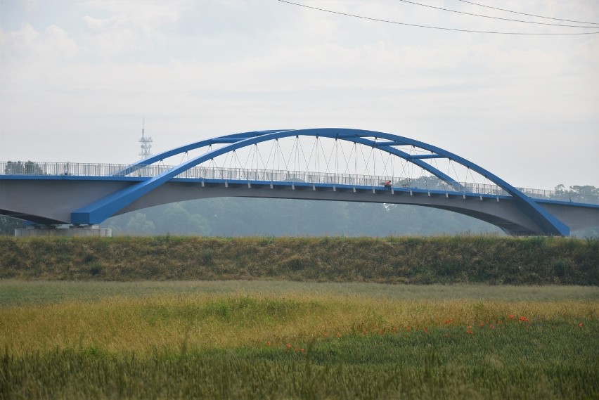 Nowy most pieszo-rowerowy nad Kanałem Ulgi ma być otwarty we...