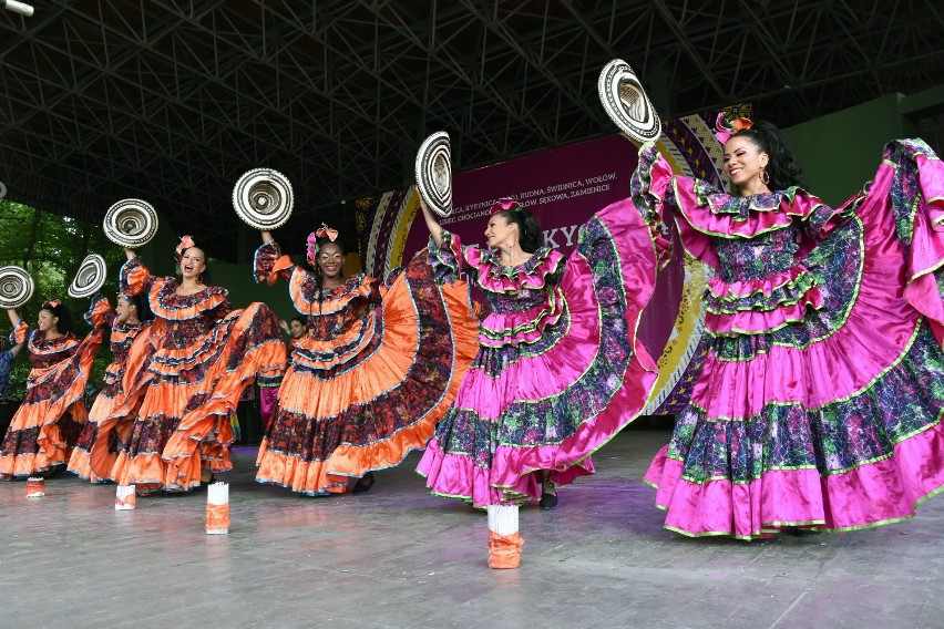 Międzynarodowy Festiwal Folklorystyczny "Świat pod Kyczerą"...