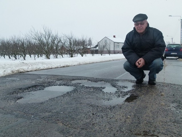 Bogdan Tomaszewski chce zainteresować śledczych inwestycją na ul. Chełmońskiego