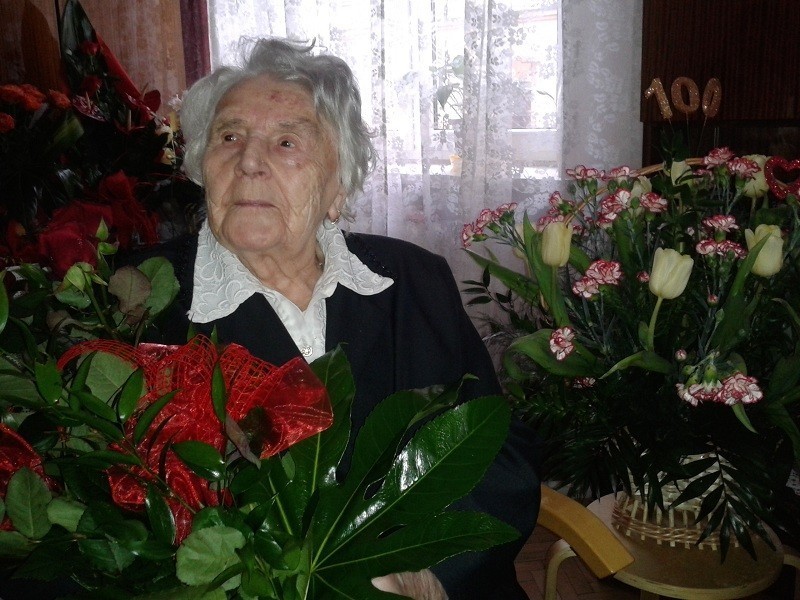 Częstochowa: Pani Irena Ścibirowska skończyła 100 lat. Życzenia złożył jej prezydent miasta