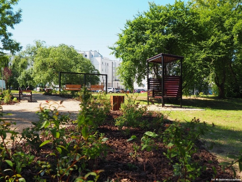 Białystok. Nowy park kieszonkowy. Z ogrodem deszczowym. Przy ulicy Andersa (zdjęcia)