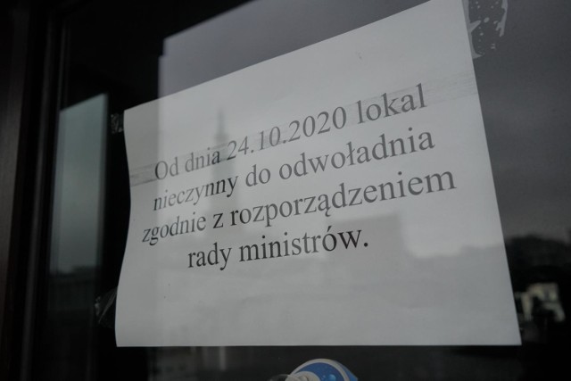 Obecnie restauracje mogą sprzedawać tylko dania na wynos