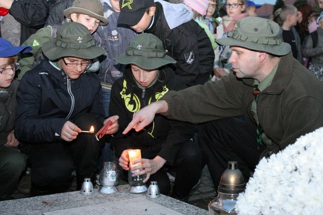 Hufiec Wrzos. Harcerze i zuchy odwiedzili groby.