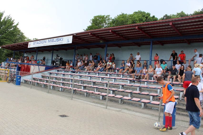 Festyn piłkarski na stadionie miejskim w Kościanie FOTO  
