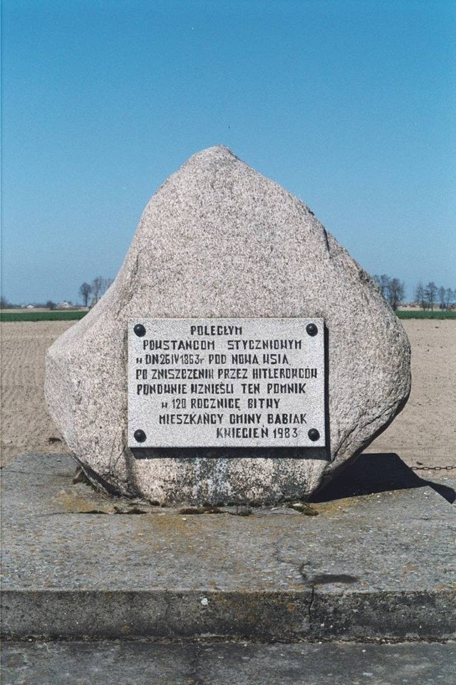 Pomnik z mylnym napisem powstał w 1983 roku