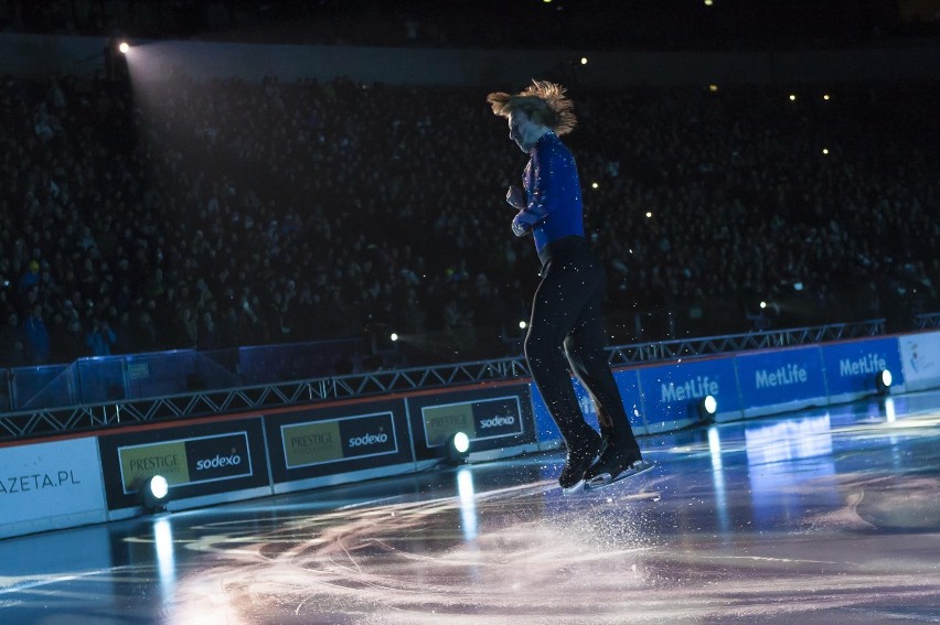 Kings on Ice. Popis łyżwiarskich umiejętności na Stadionie...