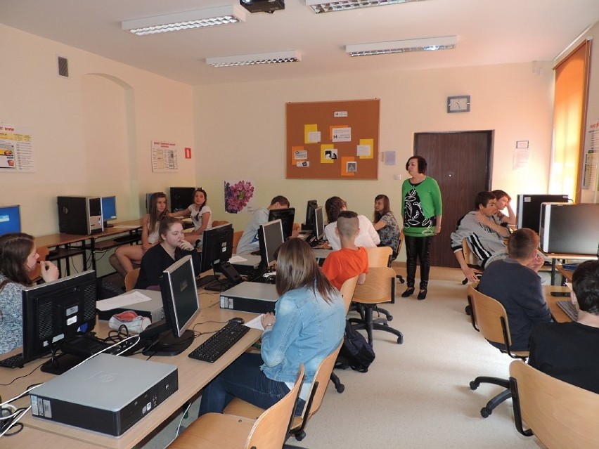 Strzegom: Gminny Konkurs Informatyczny w Zespole Szkół w Jaroszowie