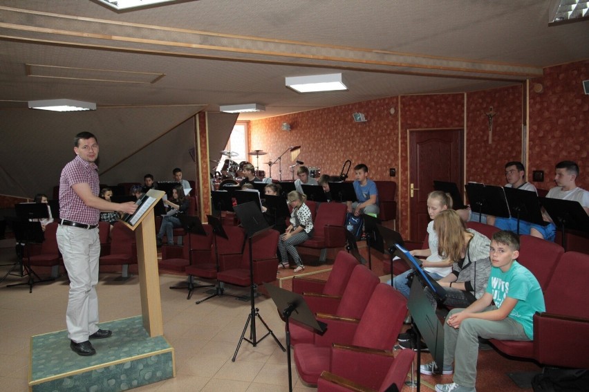 Szkoła Muzyczna I stopnia w Sobolowie liczy około 170...