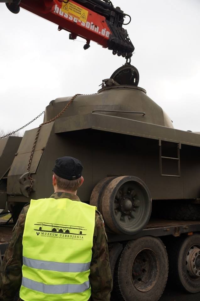 Trenażer czołgu T-72 w Muzeum Uzbrojenia