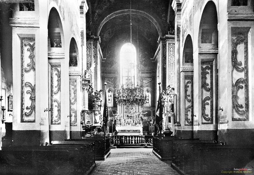 1930 , Kolegiata św. Marcina w Opatowie. Wnętrze
