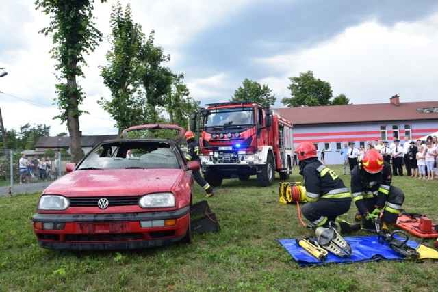 Radomsko: OSP Sucha Wieś świętuje odzyskanie zdolności bojowej