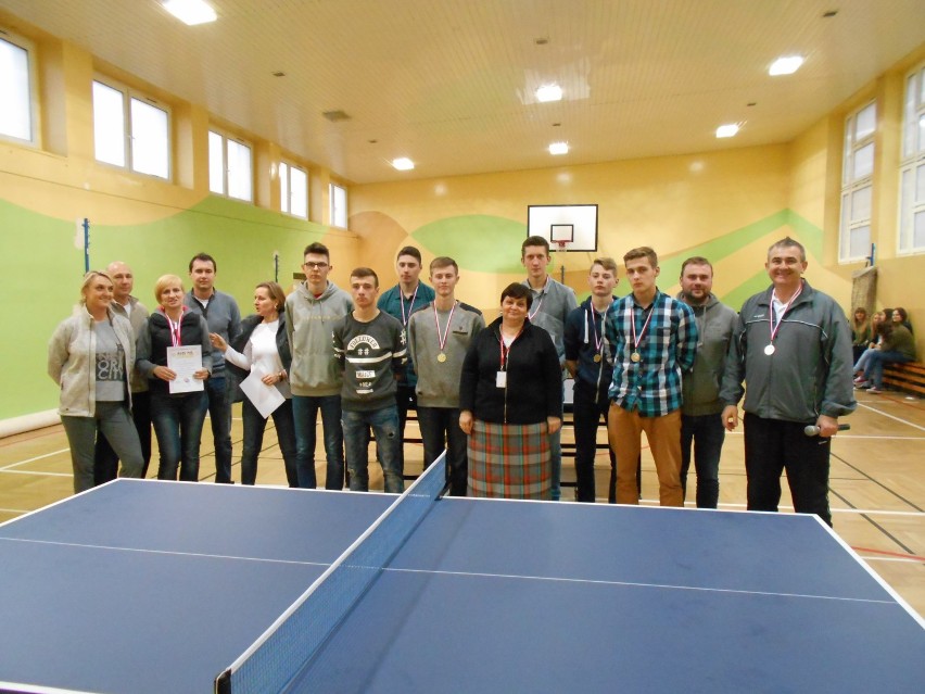 Mistrzostwa Powiatu Wieluńskiego szkół ponadgimnazjalnych w tenisie stołowym