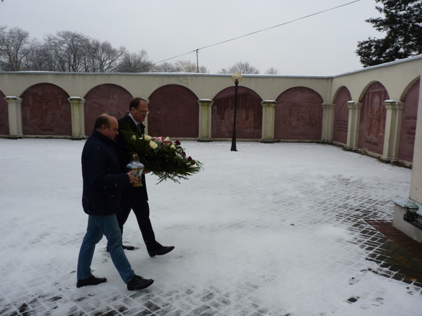 Radomsko: Oddali hołd żołnierzom-górnikom