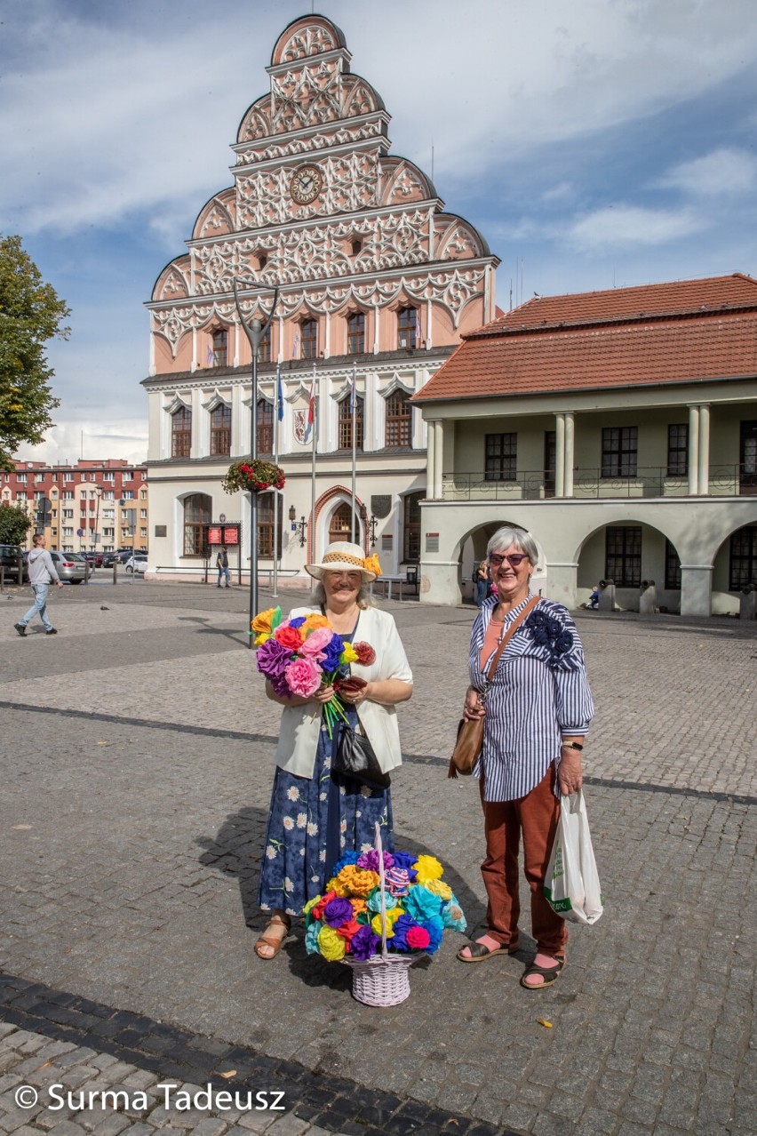 Stargardzkie Dni Seniora. Seniorzy roztańczyli Teatr Letni