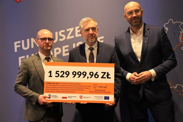 Ambulans oraz nowoczesny sprzęt medyczny za 1,8 mln zł trafi do Szpitala Powiatowego w Międzychodzie (14.02.2023).