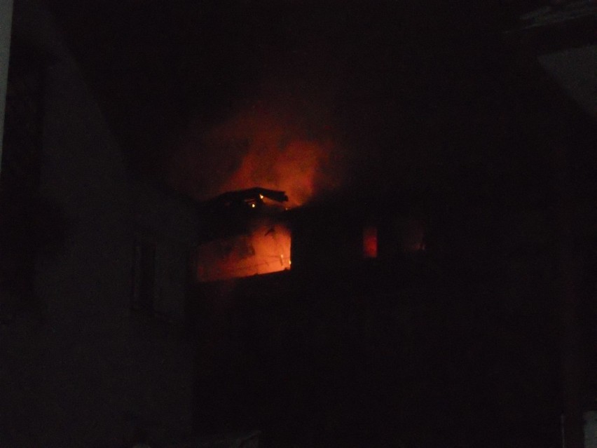 Kraków: nocny pożar na Kazimierzu [ZDJĘCIA]