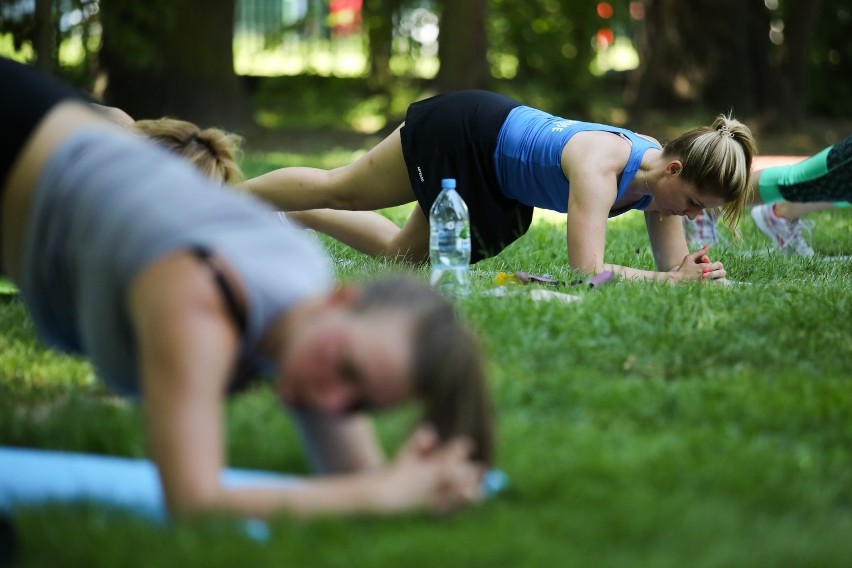 Aktywne Krakowianki na bezpłatnym maratonie fitness w Parku...