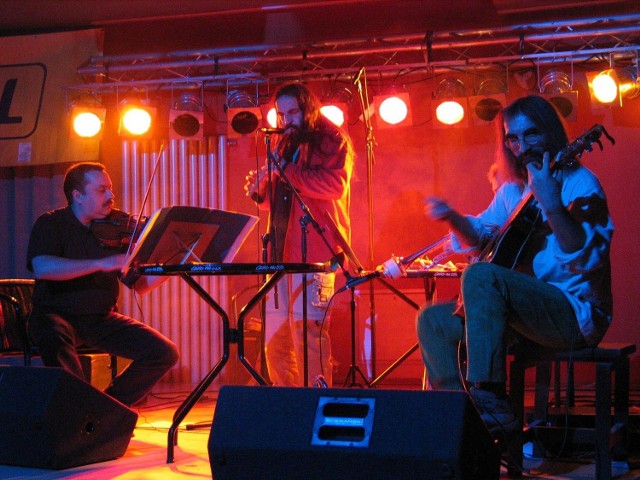 Kwartet Jorgi zilustruje muzycznie starego "Janosika"