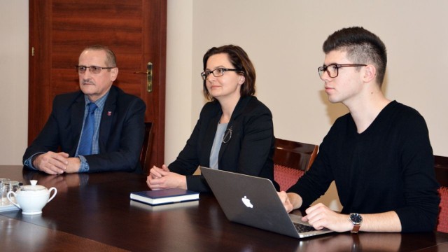 Poseł Anita Sowińska odwiedziła Radomsko, spotkała się z prezydentem i starostą