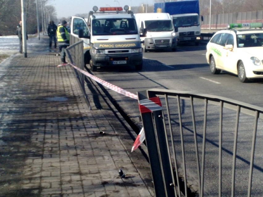 Dwa poważne wypadki sparaliżowały ruch na Wale...