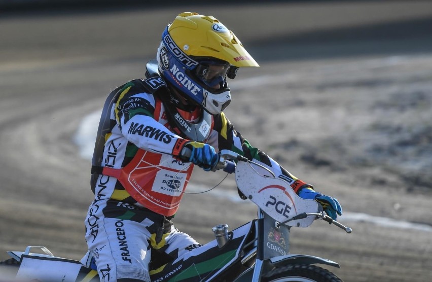 Nicki Pedersen w sezonie 2019 ścigał się w barwach Falubazu...