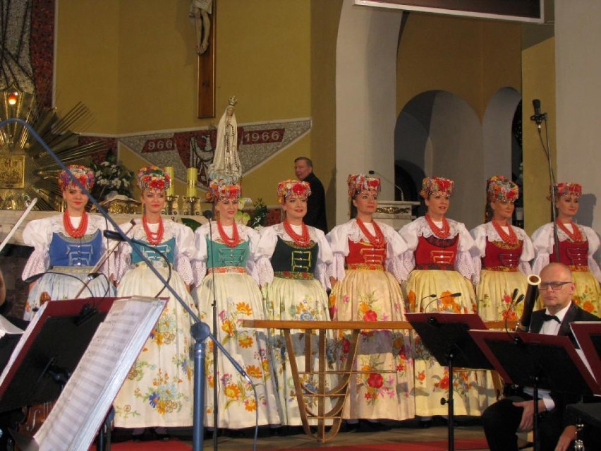 Koncert Papieski w Ostrowie [FOTO]