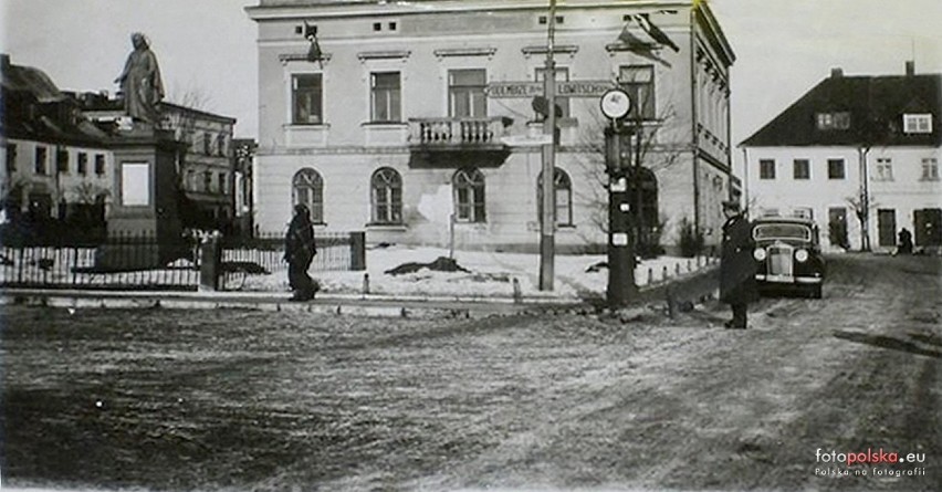 Rynek przed ratuszem, 1939