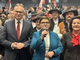 Beata Szydło odwiedziła Nowy Sącz. Tłumy na spotkaniu „Wolnych Polaków” 