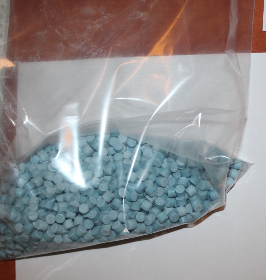 Kilo amfetaminy i 4400 tabletek ekstazy przechwycili pyrzyccy policjanci [ZDJĘCIA] 