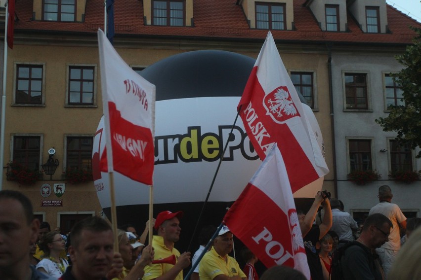 Prezentacja uczestników 69. Tour de Pologne w Jeleniej Górze (ZDJĘCIA)