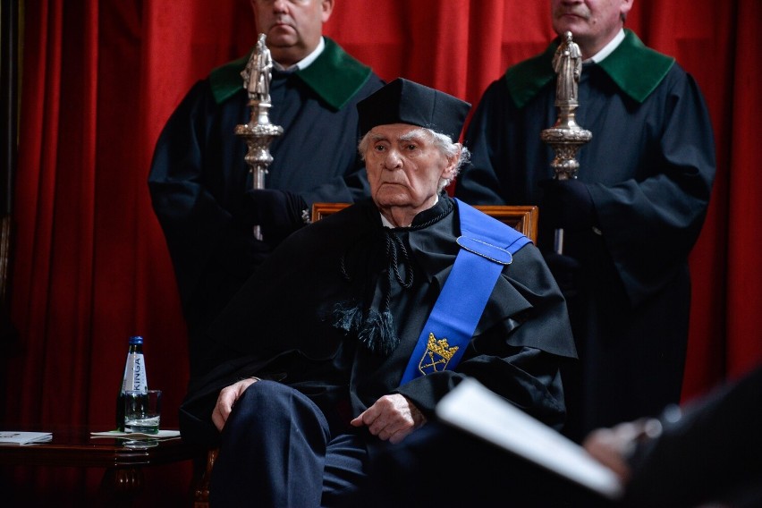 Wiesław Myśliwski doktorem honoris causa UJ